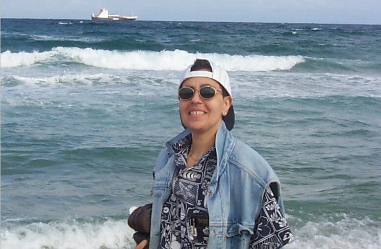 Ace, DelRay Beach (Thanx, Marsha, for taking this piksha!) CLICK on this photo to see "bACEball Glove"!